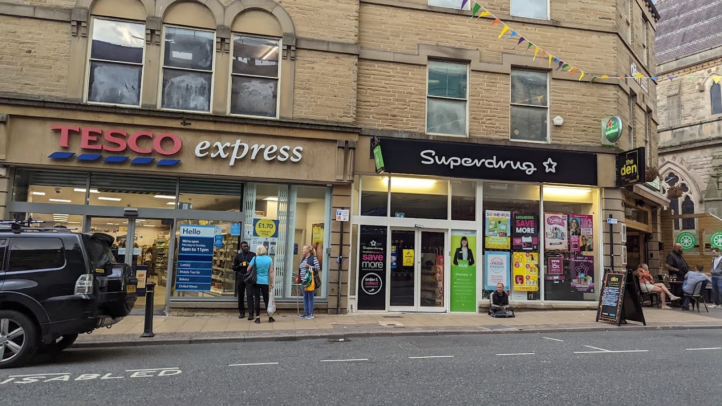 Tesco Express - Supermarkets in harrogate