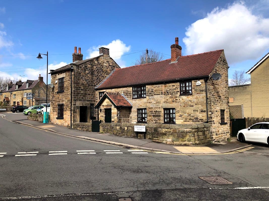 Dore Service Station