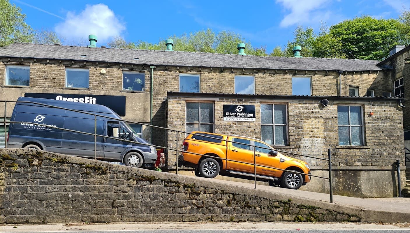 Oliver Parkinson Automotive Mechanic - Garages in haworth