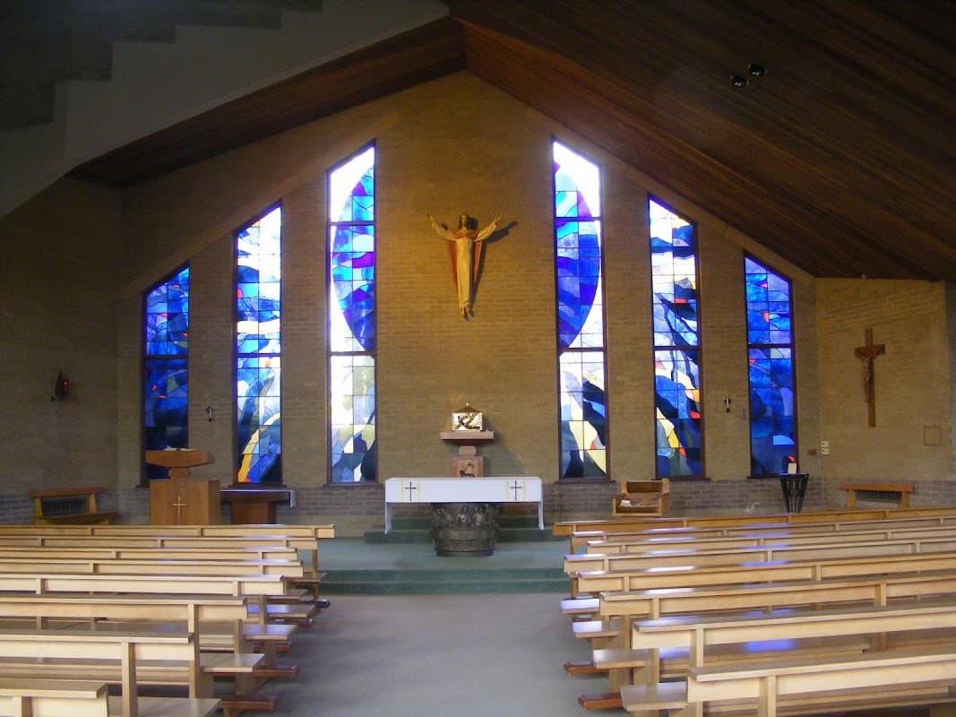 St Margaret Clitherow R C Church - Churches in haxby