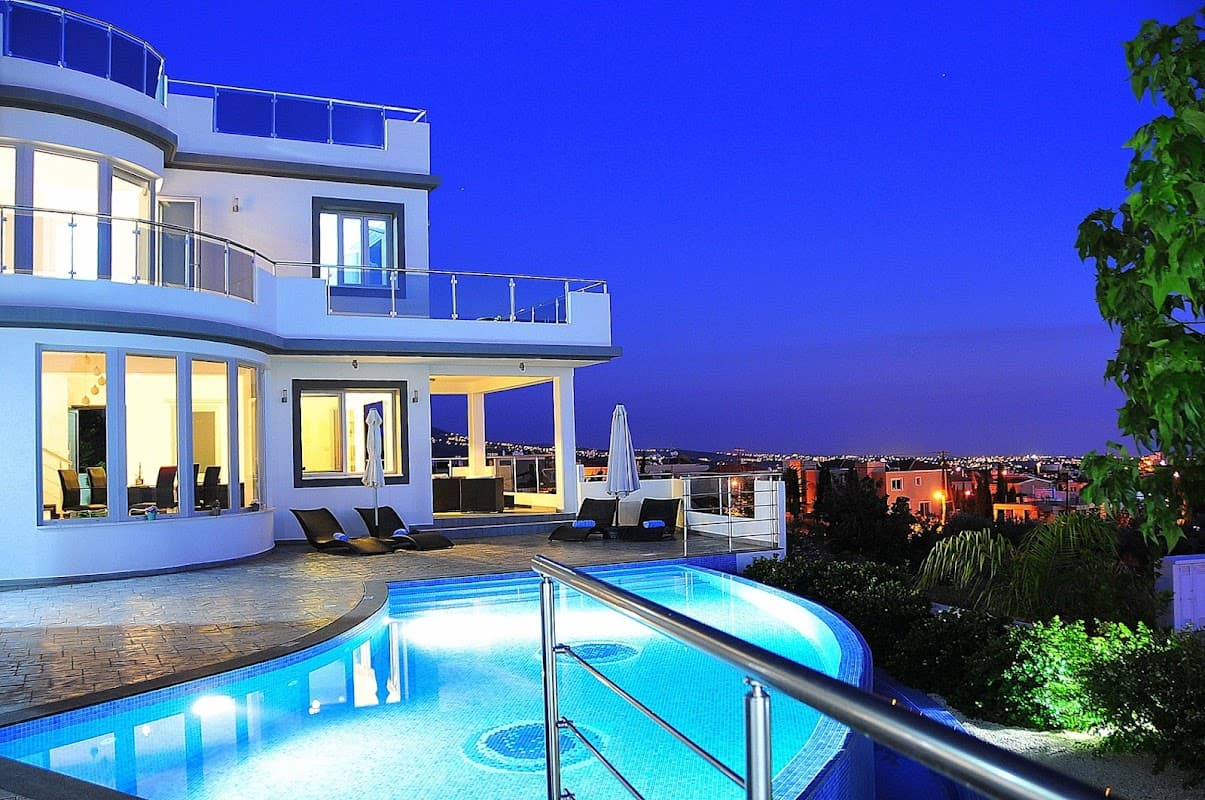 Getaway Villas - Travel Agents in headingley