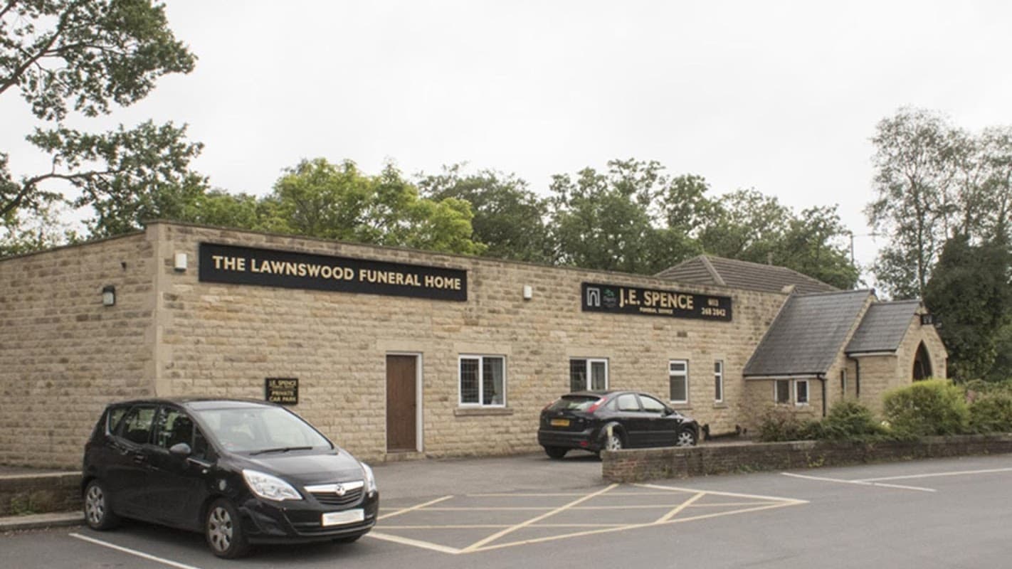 J E Spence Funeral Directors - Funeral Directors in headingley