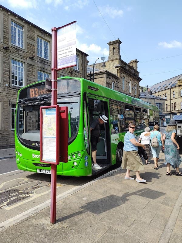 Bus Stop at Albert Street - Bus Stops in hebden bridge