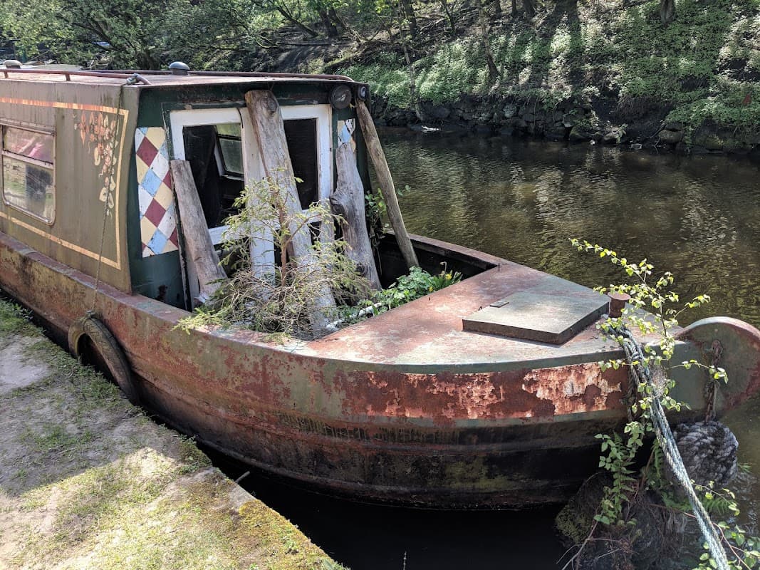 Bus Stop at Hebble End Market Street - Bus Stops in hebden bridge