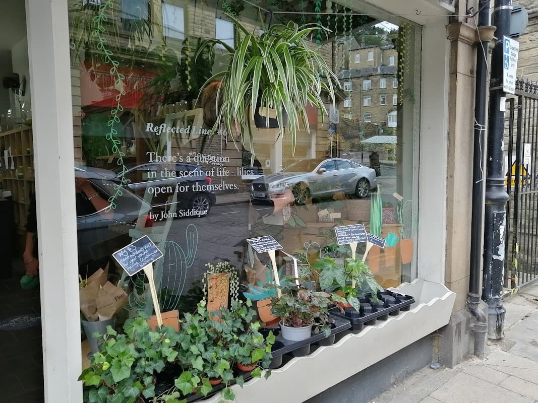 Fleur De Lys - Florists in hebden bridge