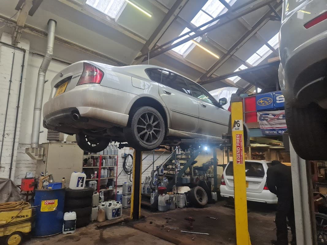 HDC Subaru - Garages in hebden bridge