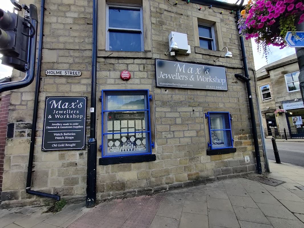 Max's Jewellers and Workshop - Jewellers in hebden bridge