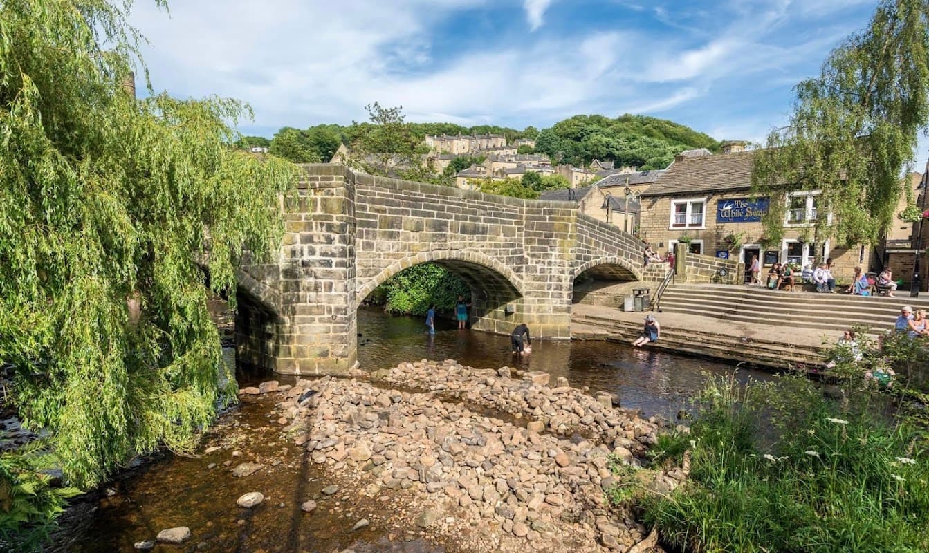Accommodation at Nutclough Cottage - Log Fire and Valley View in hebden bridge