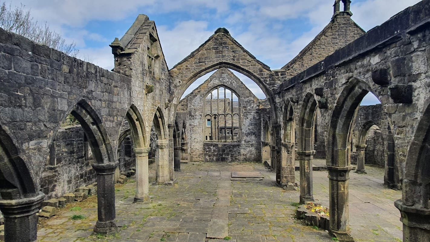 St Thomas à Becket's Church - Ruins in hebden bridge