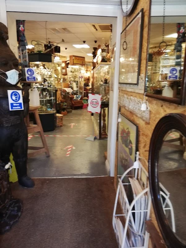 Valley Antiques - Antique Shops in hebden bridge