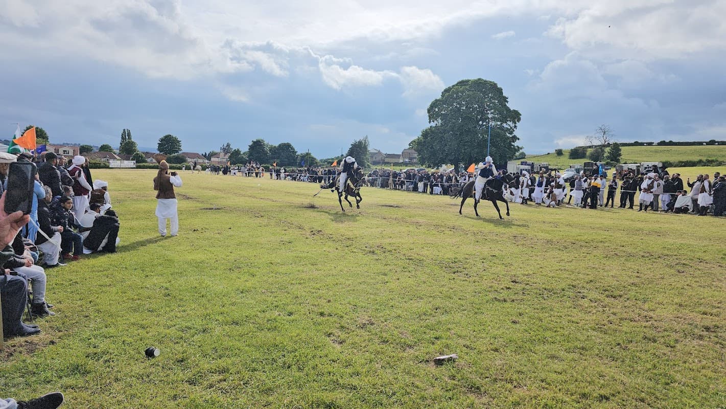 G.R Tucker & Sons Funfair Funpark - Attraction in heckmondwike