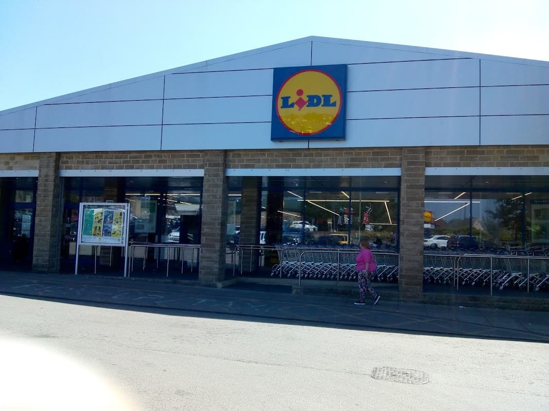 Lidl - Supermarkets in heckmondwike