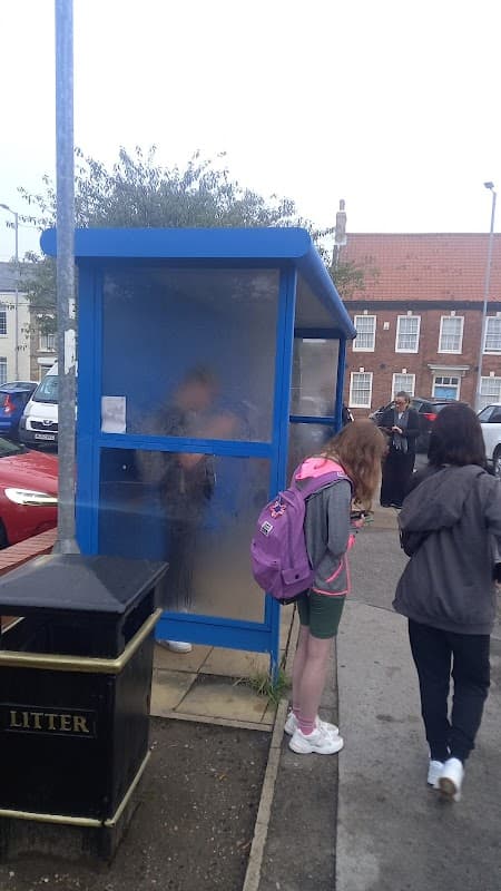 Bus Stop at Hedon Thorn Road - Bus Stops in hedon