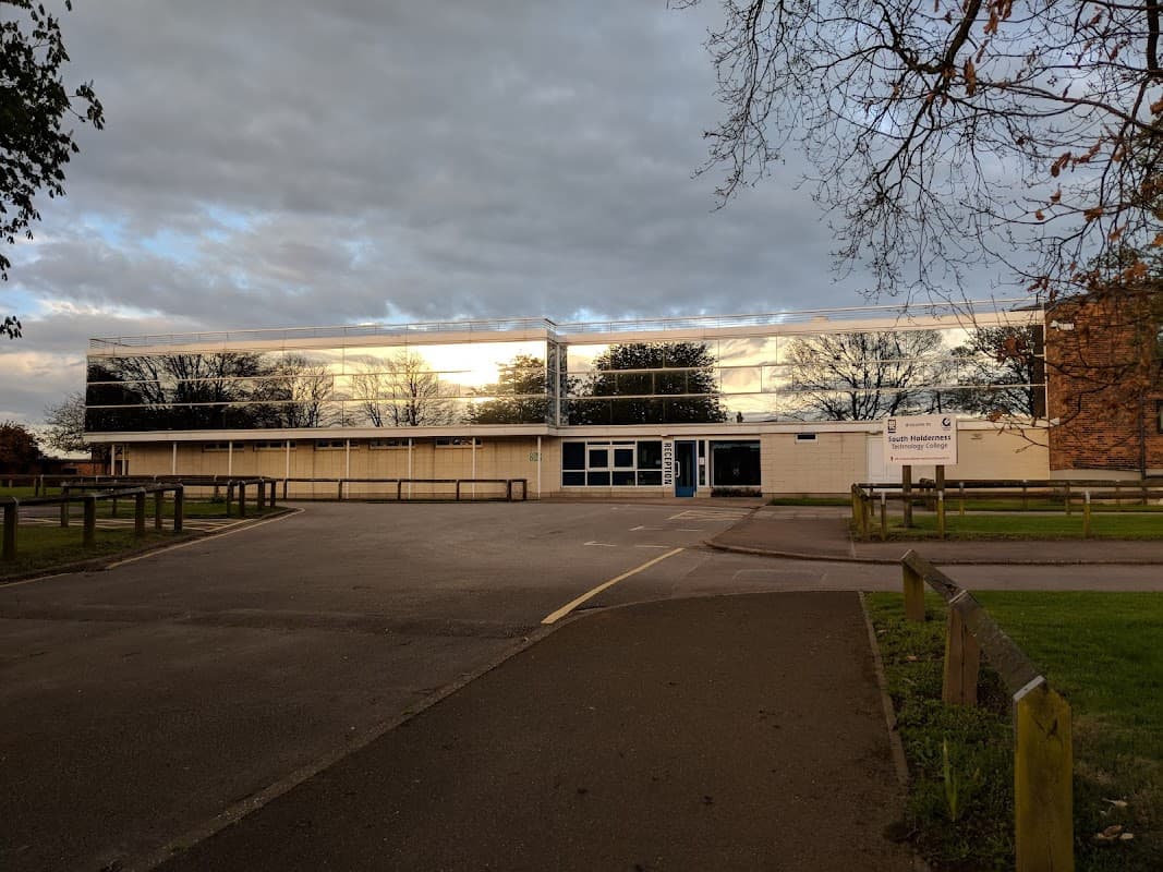 Holderness Academy - Secondary Schools in hedon