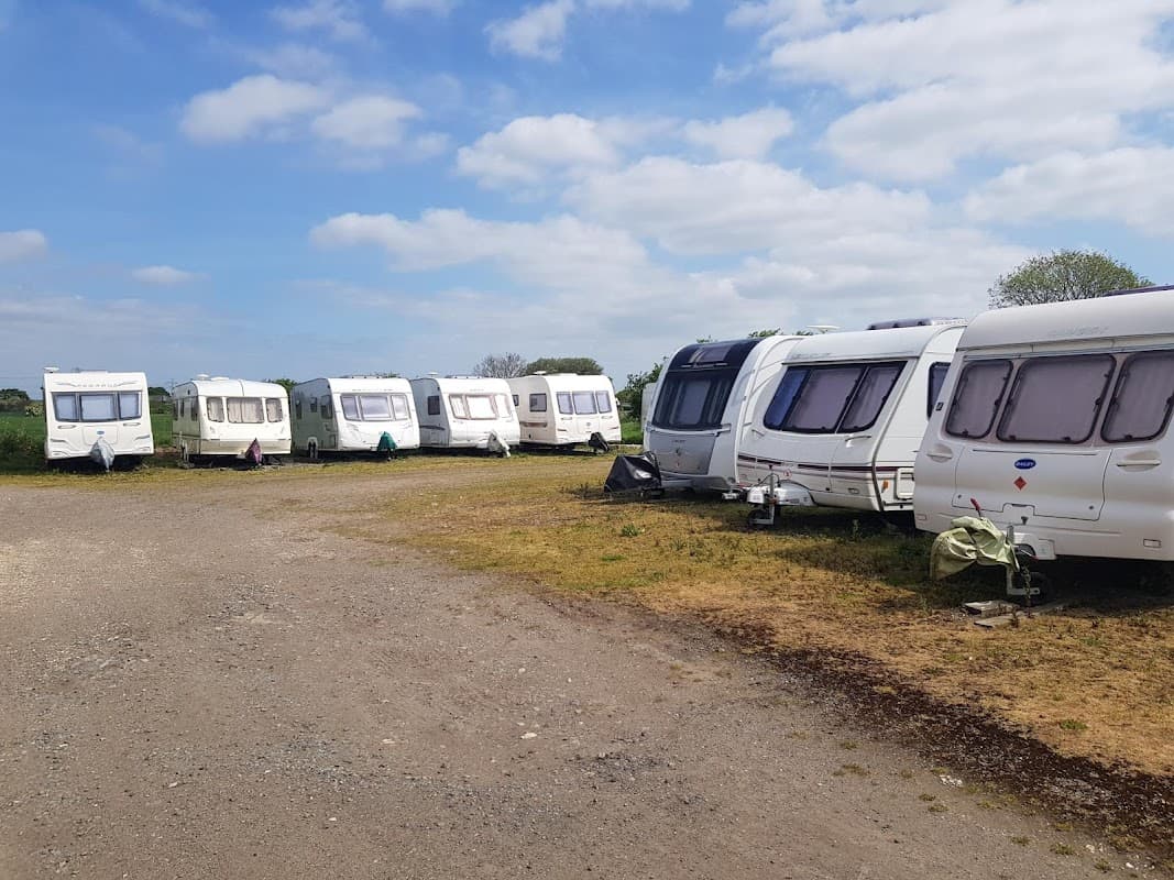 Parkers Caravan Storage - Self Storage in hedon