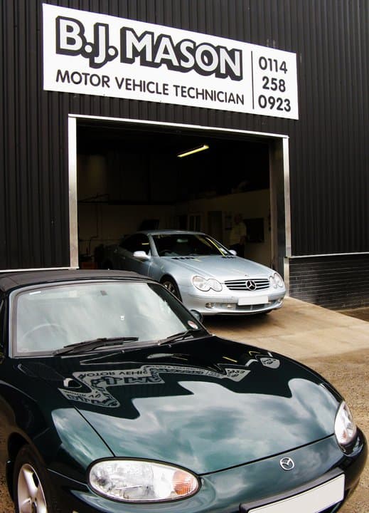 B.J.Mason - Garages in heeley