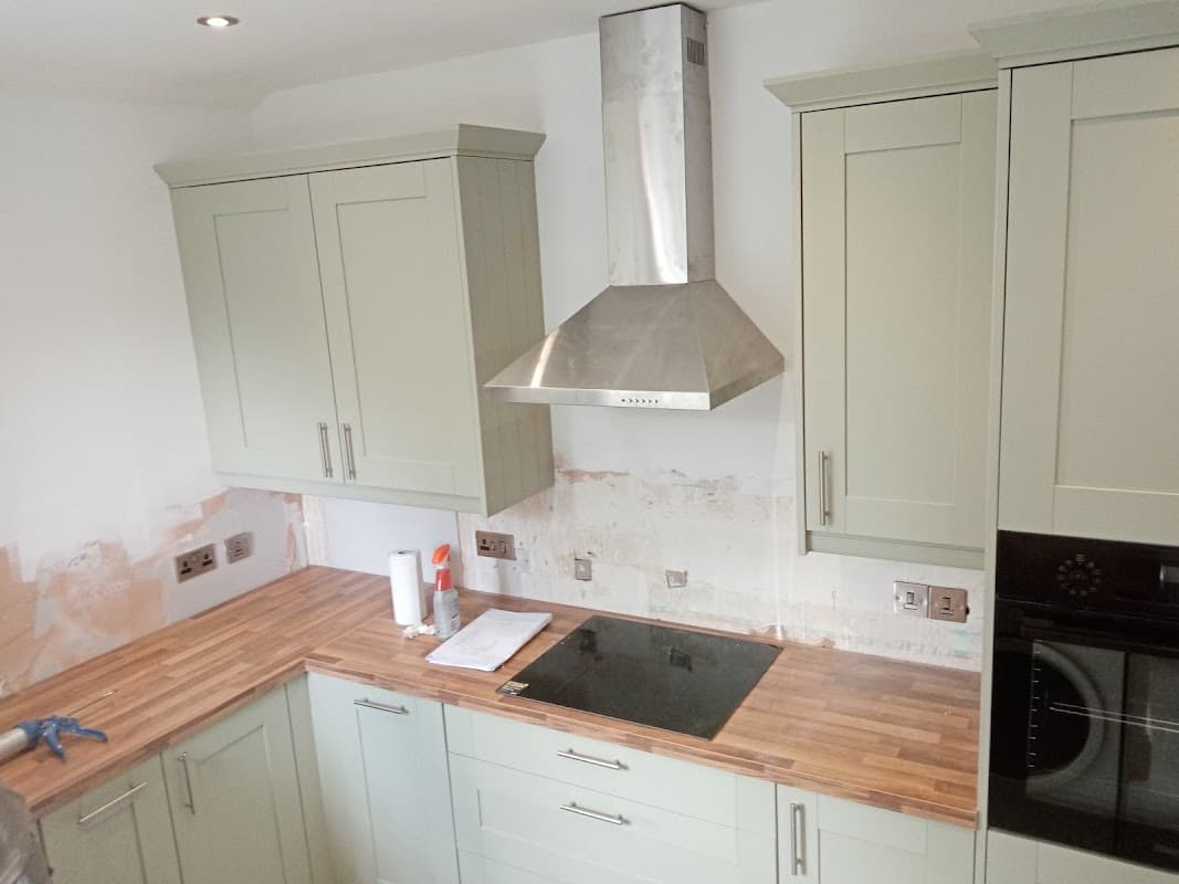 E.Hamilton Electrical Services - Electricians in heeley