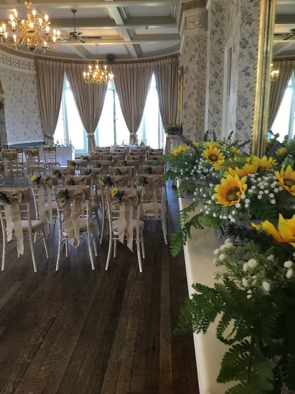 Beautygalore Artificial Flowers