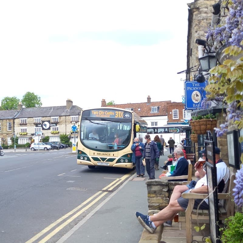 Bus Stop at Feathers Hotel - Bus Stops in helmsley