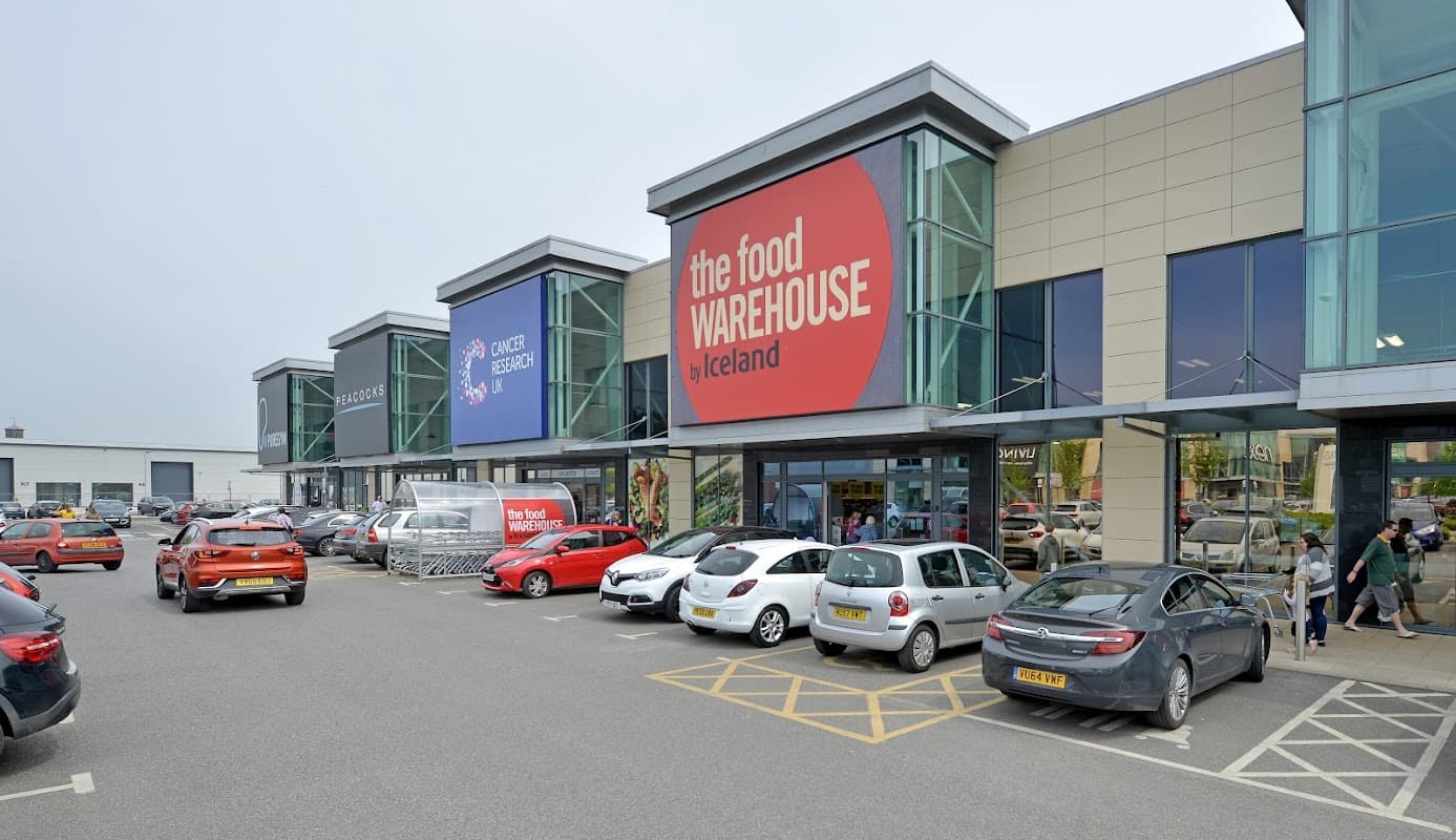 Anlaby Retail Park - Shopping Centres in hessle
