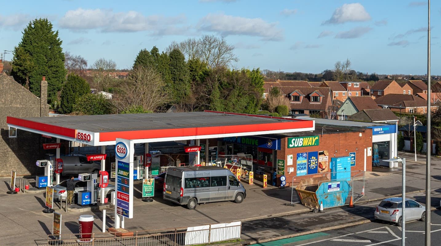 Esso - Petrol Stations in hessle