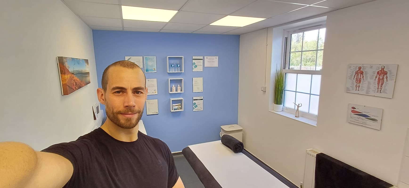 MassageHull.com - Physiotherapists in hessle