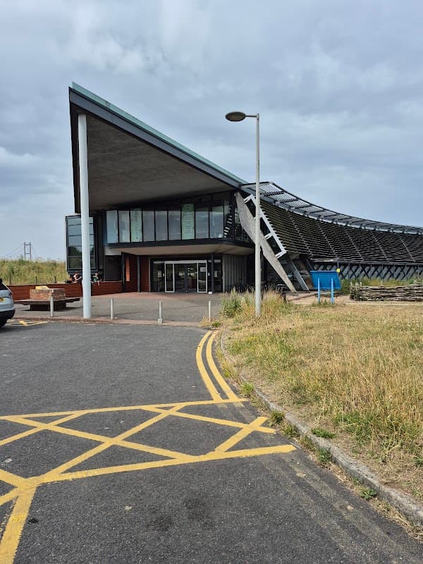 Waters' Edge Country Park & Visitor Centre - Wildlife Centres in hessle