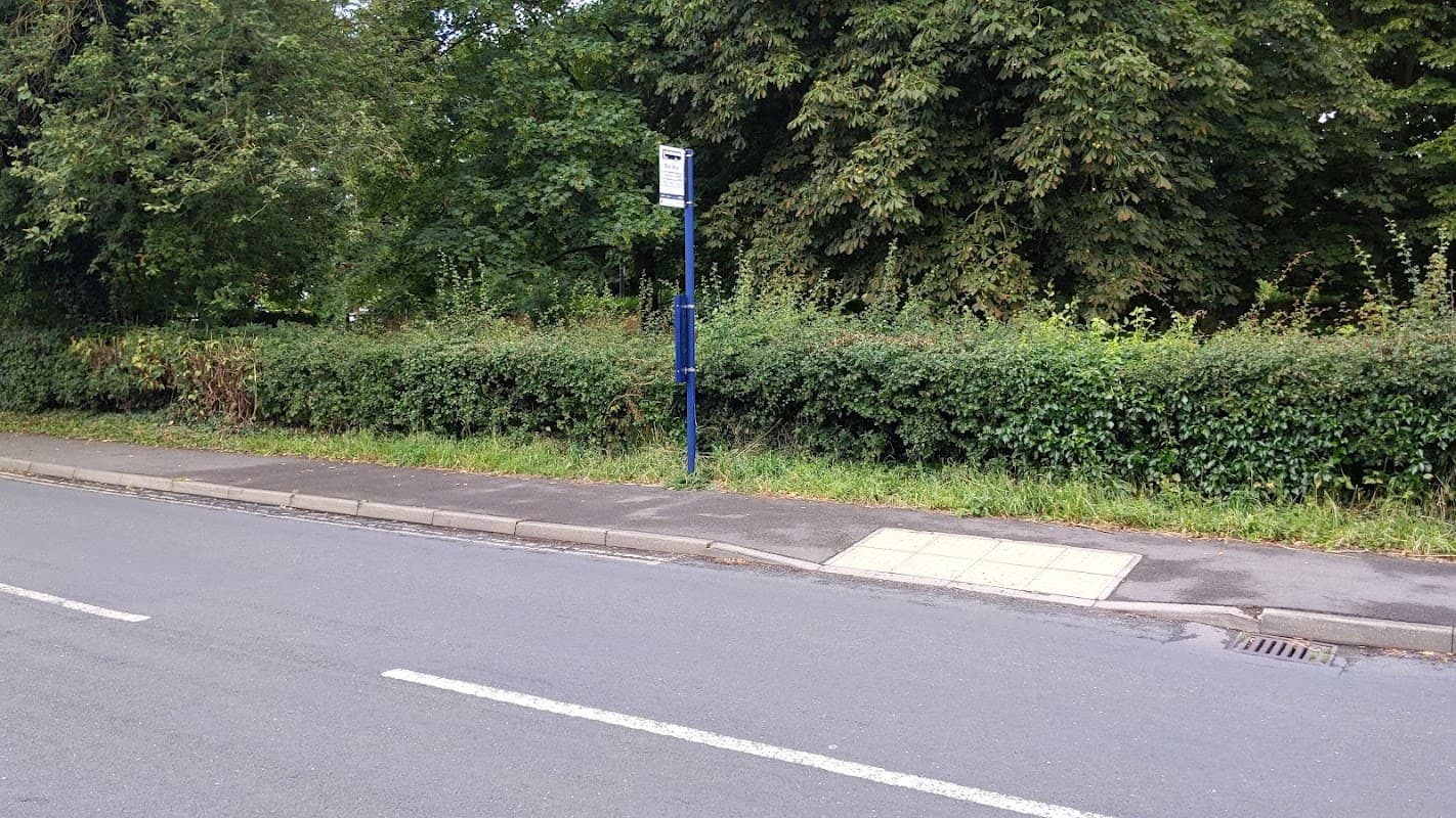 Bus Stop at Seymour Grove - Bus Stops in heworth