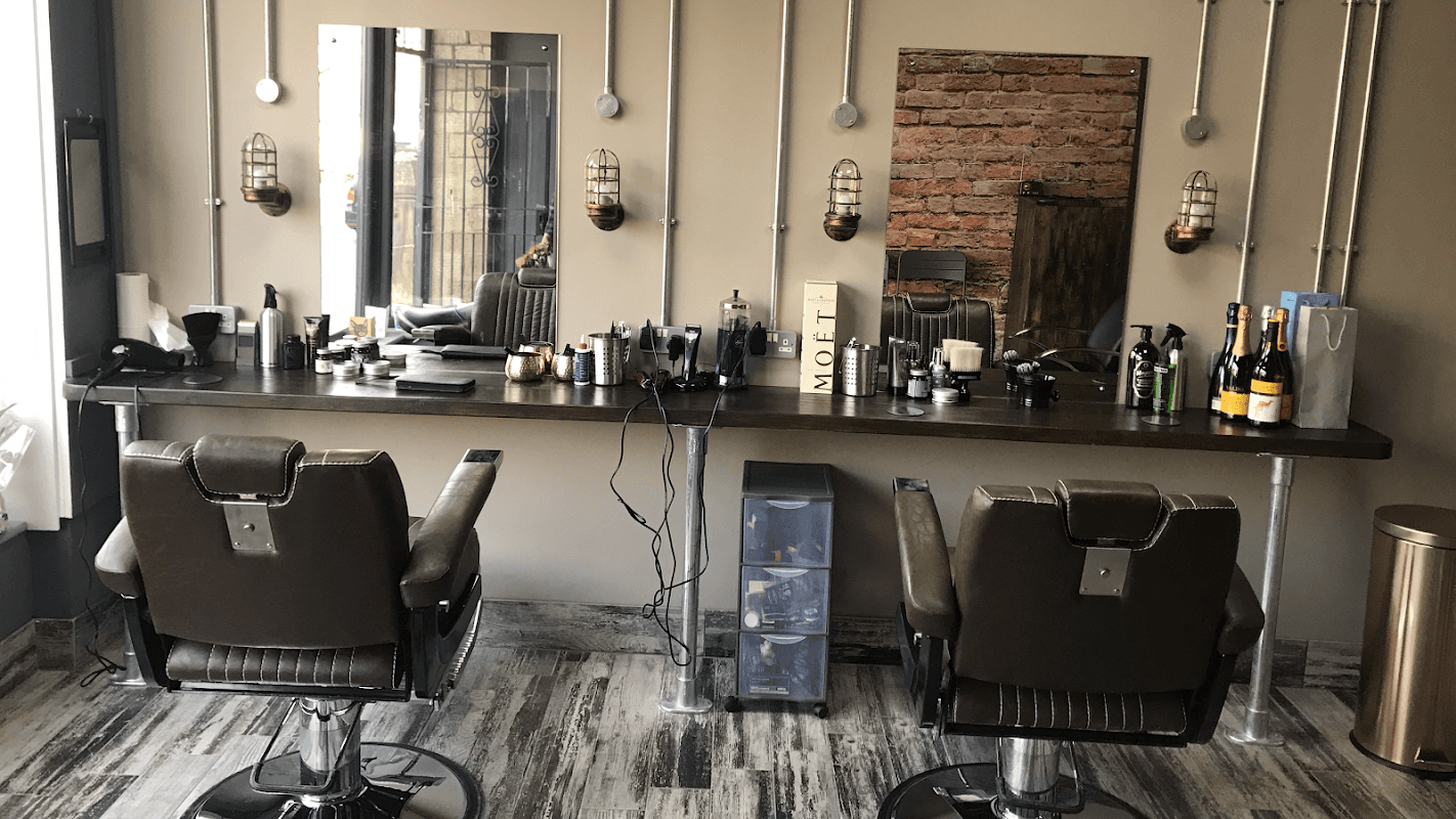 Hone & Strop Barbers Holmfirth - Barbers in holme valley