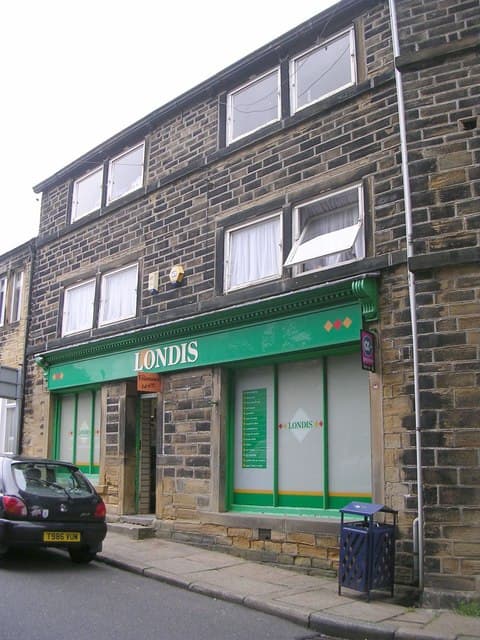 Londis - Supermarkets in holme valley