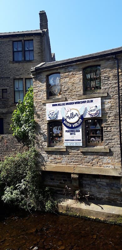 Nellie's Keepsake Co - Gift Shops in holme valley