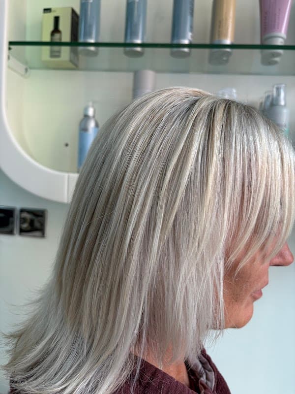 Cabelo Hairdressing - Hair Salons in hornsea