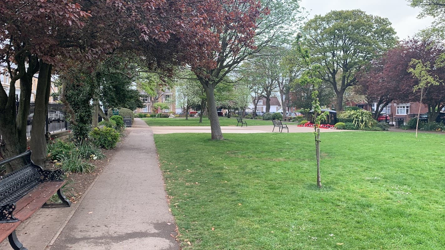 Hornsea garden of remembrance - Park in hornsea