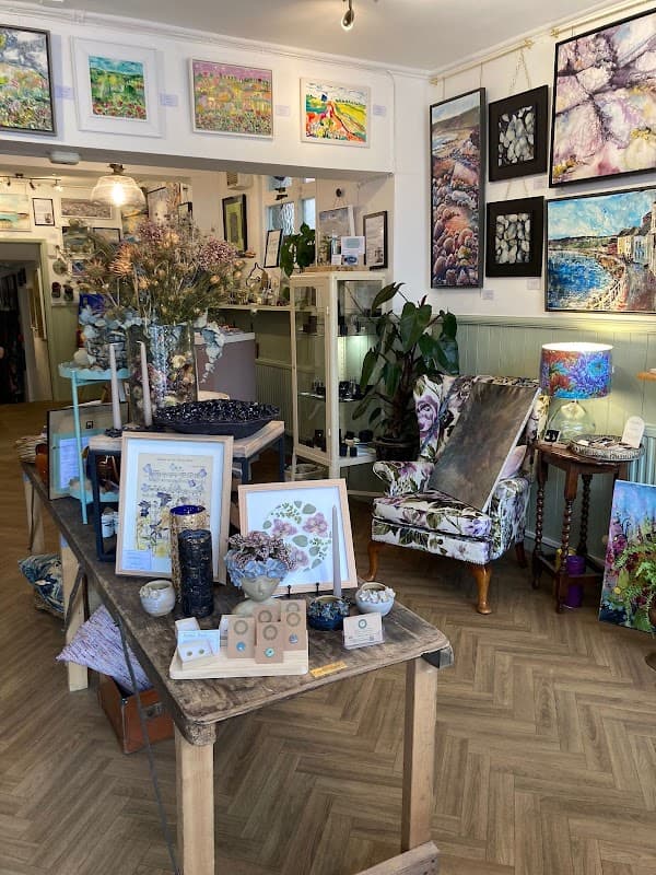 Number Nine, The Marketplace - Gallery in hornsea