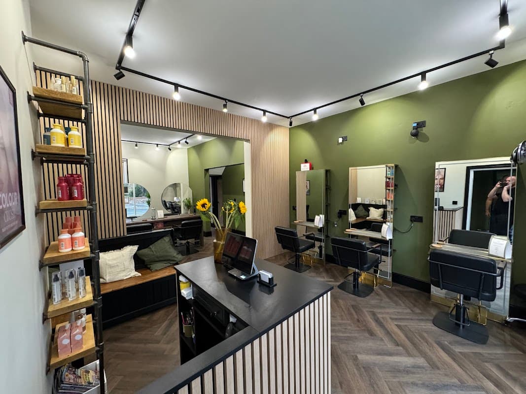 Salon Cheveux - Hair Salons in hornsea
