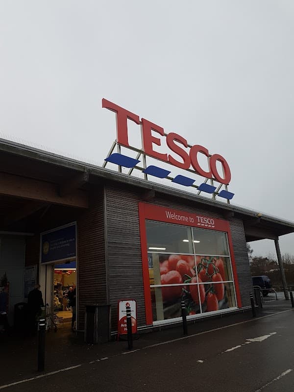 Tesco Superstore - Supermarkets in hornsea
