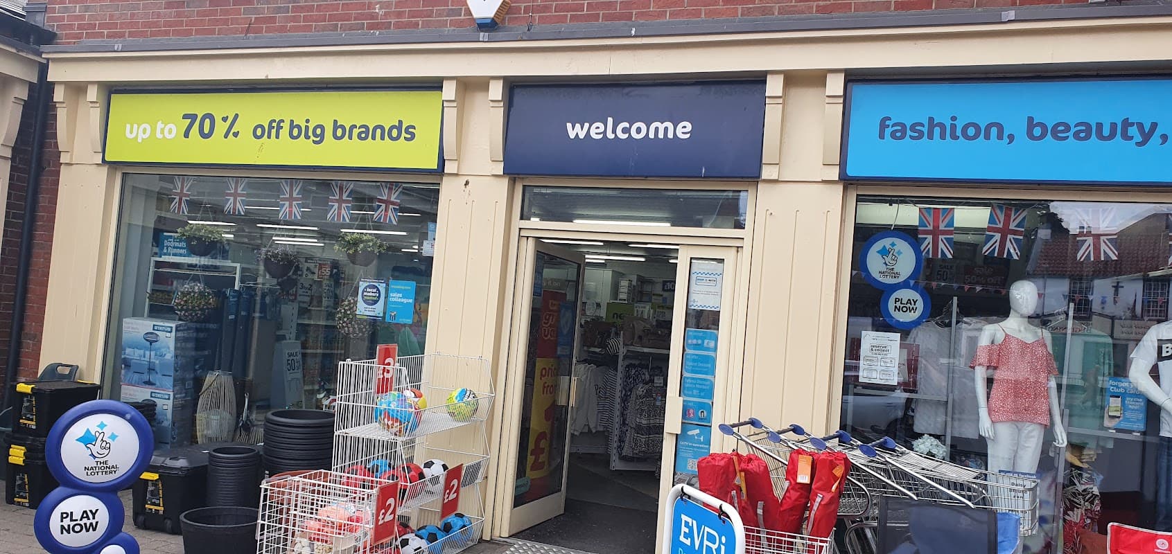 The Original Factory Shop (Hornsea) - Discount Stores in hornsea