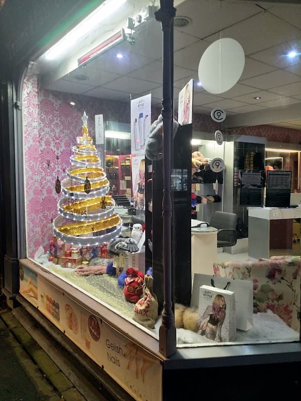 Trains of Hornsea - Hair Salons in hornsea