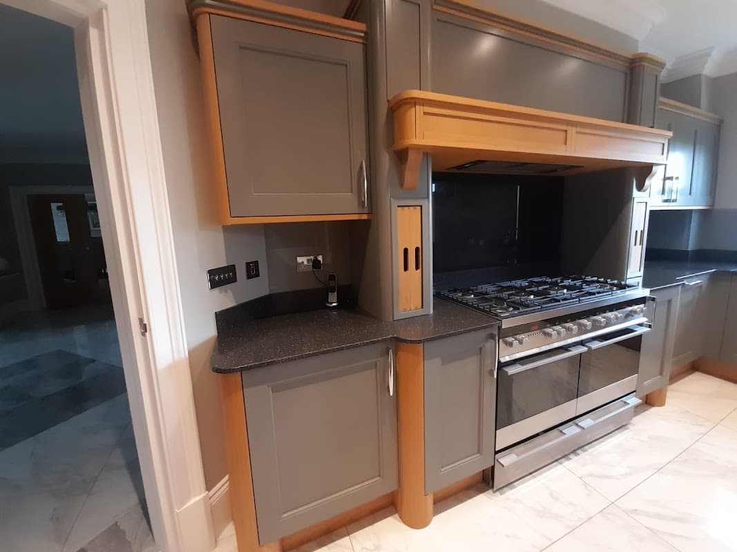 Gareth Thompson Painter & Decorator - Painters & Decorators in horsforth