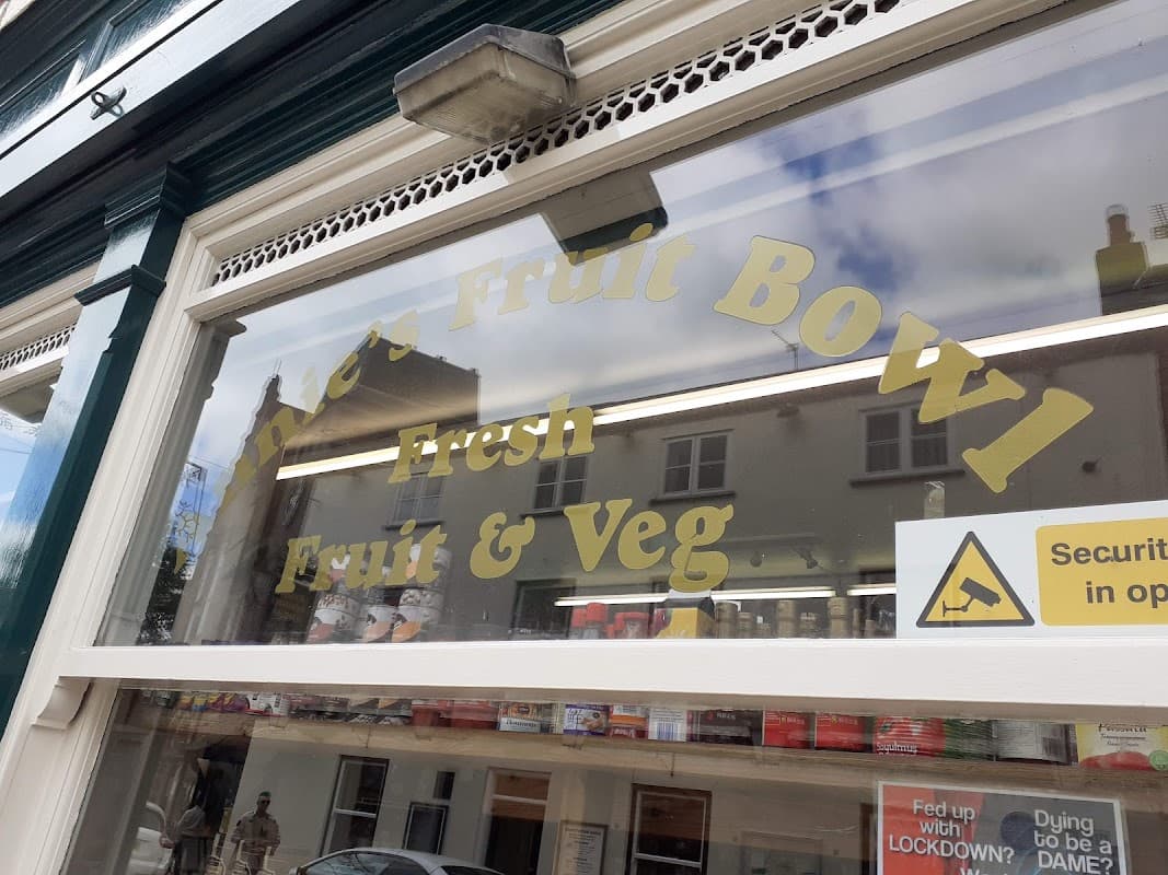 Annie's Fruit Bowl - Greengrocers in howden