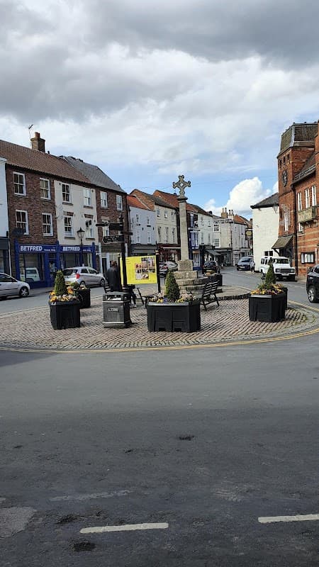 Market Cross - Historic Site in howden