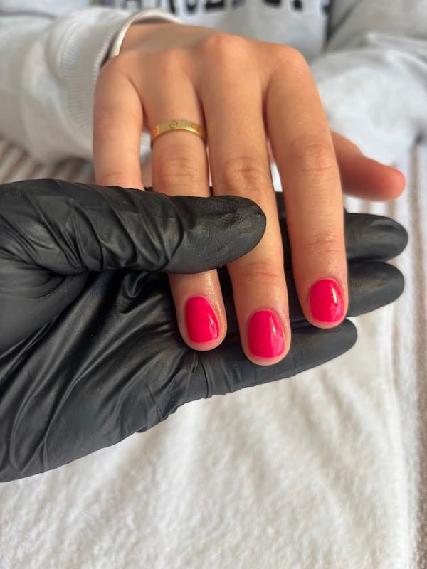 RB Beauty - Beauty Salons in howden