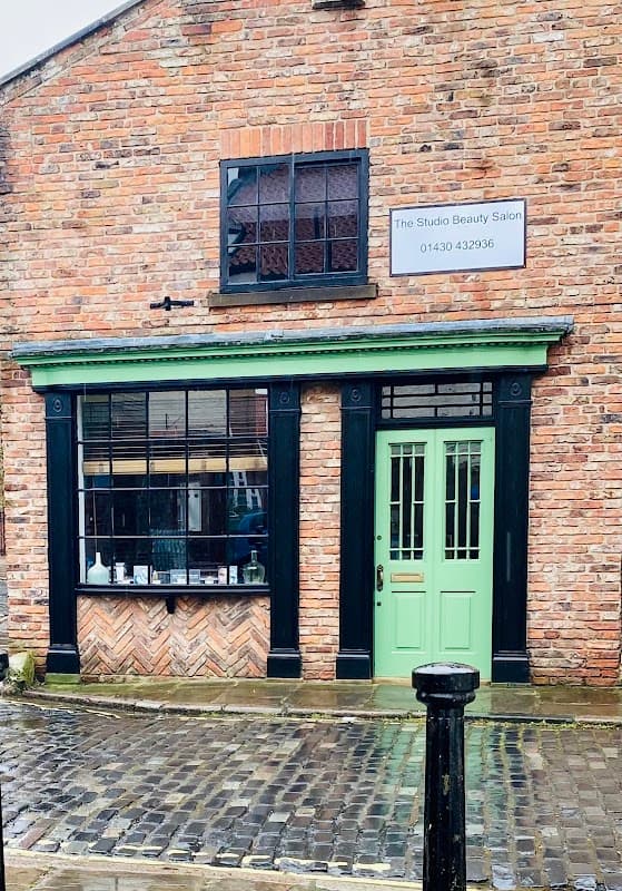 The Studio Beauty Salon - Beauty Salons in howden