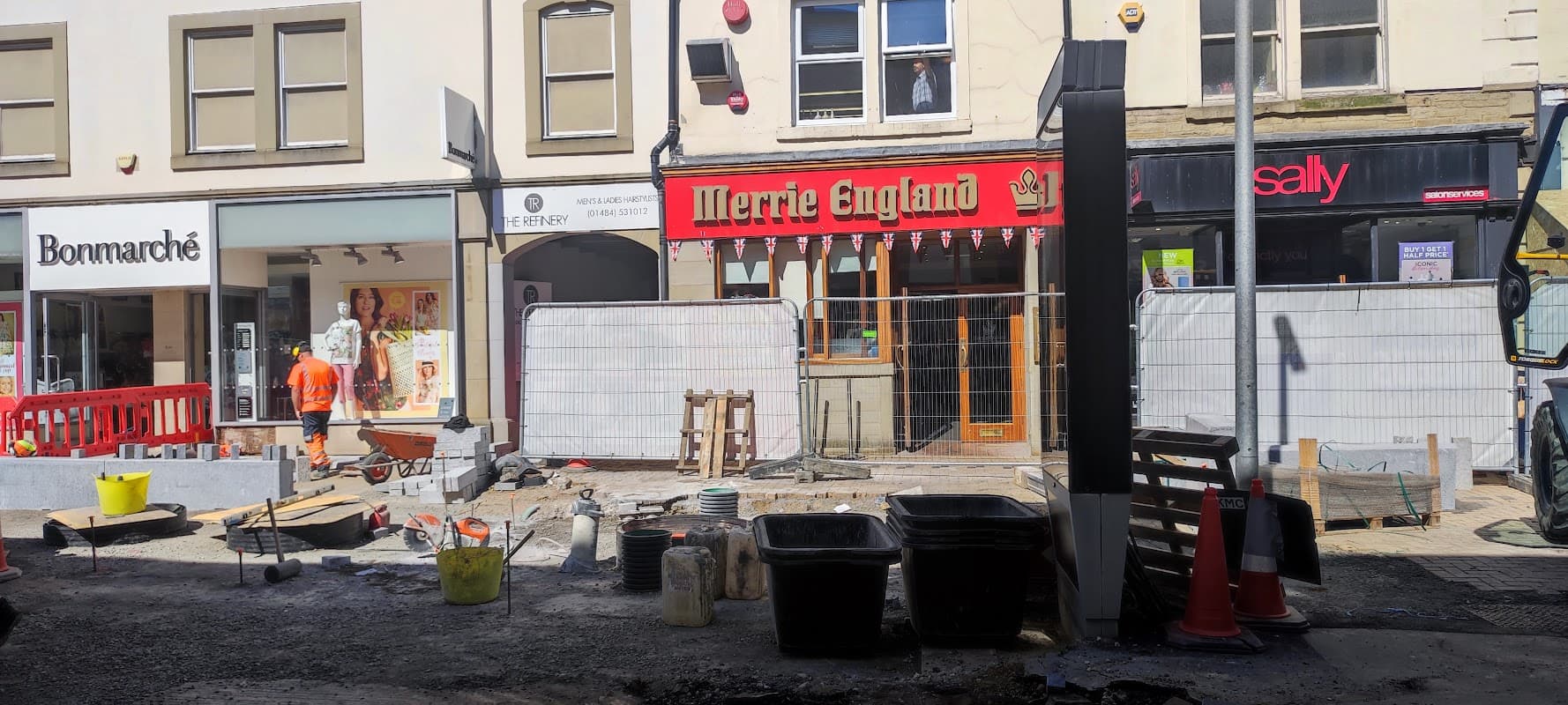 Bonmarché - Clothes Shops in huddersfield
