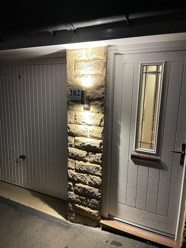 Electrical Project Services (Hudds) Ltd - Electricians in huddersfield