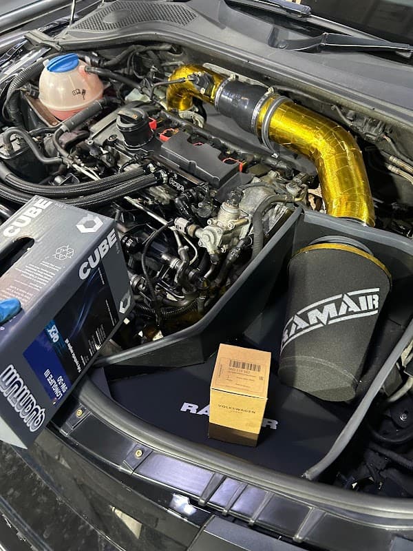 EU Autos - Garages in huddersfield