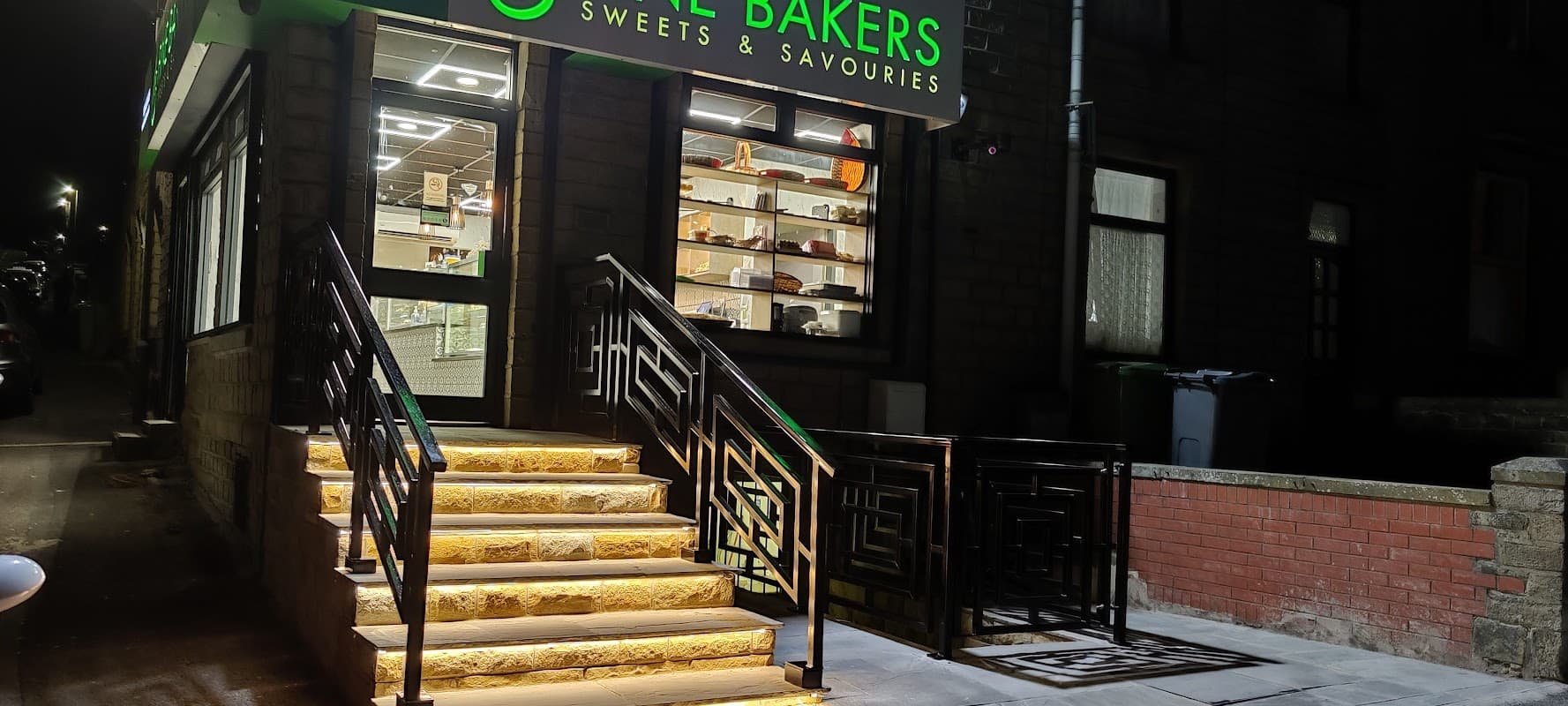 Fine Bakers - Sweets & Savouries - Bakers in huddersfield