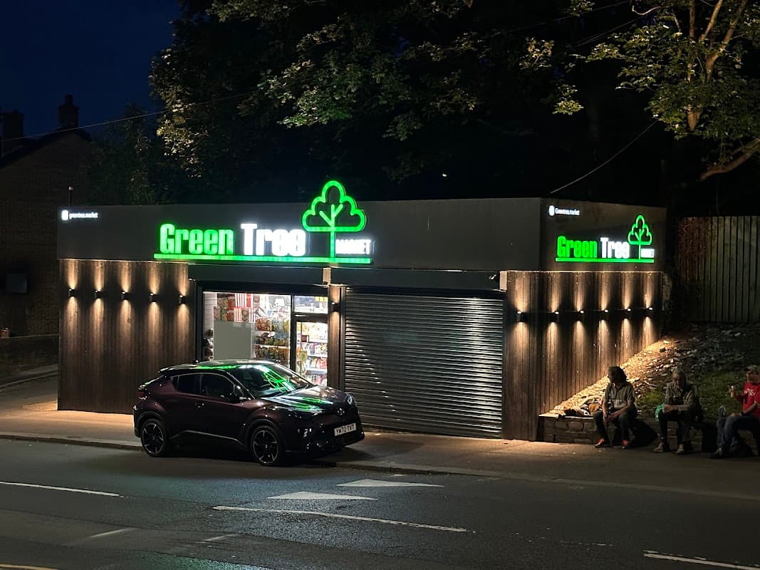 Green Tree Mini Market - Off Licences in huddersfield