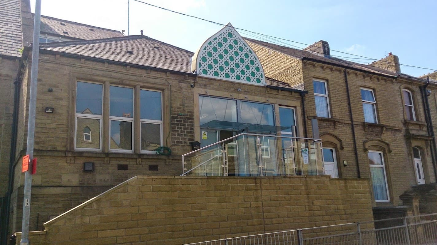 Masjid Riza & Islamic Centre - Mosques in huddersfield