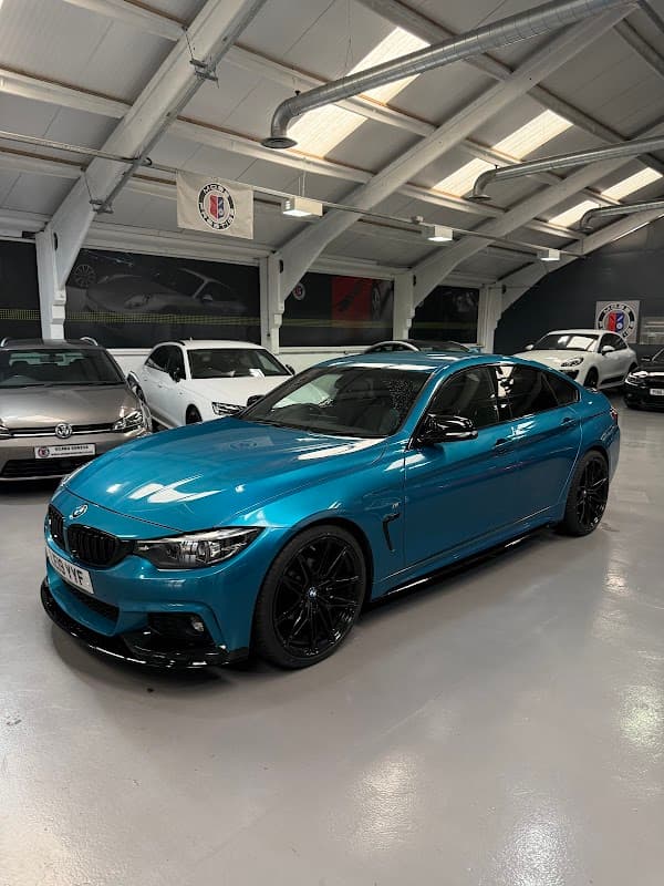 Moss Prestige - Car Dealers in huddersfield